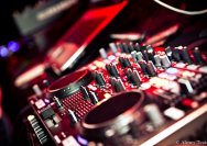 18.12.2011 DJ Clash