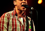 19.11.2011 Antifa Konzer mit Red Tape Parade und Vorlaut