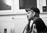 19.11.2011 Antifa Konzer mit Red Tape Parade und Vorlaut