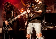 07.02.2012 Umsonst und Drinnen mit Gumo Maniacs und North Of Hell