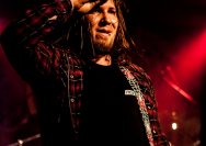 07.02.2012 Umsonst und Drinnen mit Gumo Maniacs und North Of Hell