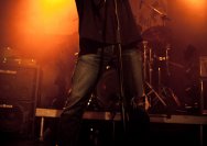 18.01.2012 Umsonst und Drinnen mit Phil and the gogo girls from hell und General Riot