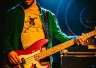 04.10.2013 Green Frog Feet und Dirty Dogs