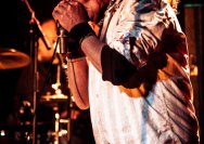 20.02.2013 Umsonst und Drinnen mit Sunbear Bluesband