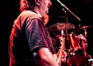 20.02.2013 Umsonst und Drinnen mit Sunbear Bluesband