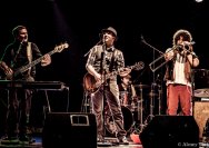 23.01.2013 Umsonst und Drinnen mit Kellerhelden und Beppe Jones