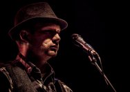 23.01.2013 Umsonst und Drinnen mit Kellerhelden und Beppe Jones