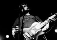 10.12.2014  Umsonst und Drinnen mit The Noisy Gatecrashers und Frog Shock
