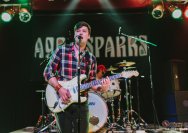 29.01.2014 Umsonst und Drinnen mit D. White und Age of Spark