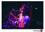 05.04.2019 Umsonst und Drinnen - Francis Jones, First Breath After Coma