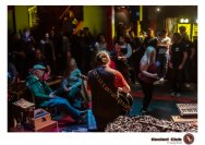 05.04.2019 Umsonst und Drinnen - Francis Jones, First Breath After Coma