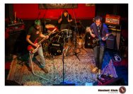 10.04.2019 Umsonst und Drinnen - Major, Dirty Dogs