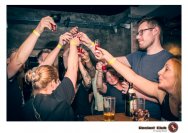 02.10.2024 Sendeschluss + The Dirt + Bouncin B.C. &amp; Mad World